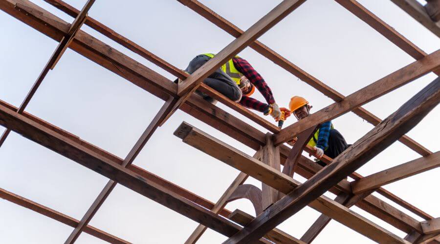 Professional residential roofers in Land O'Lakes, WI